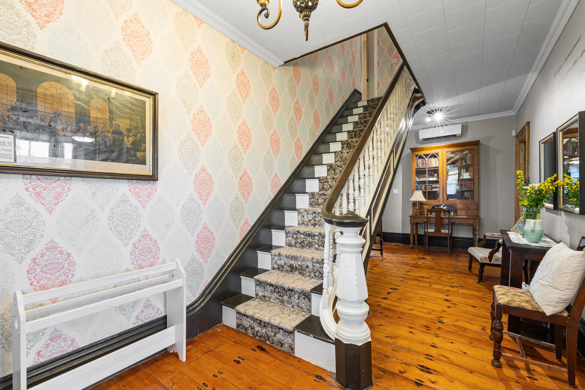 Montgomery Inn banister