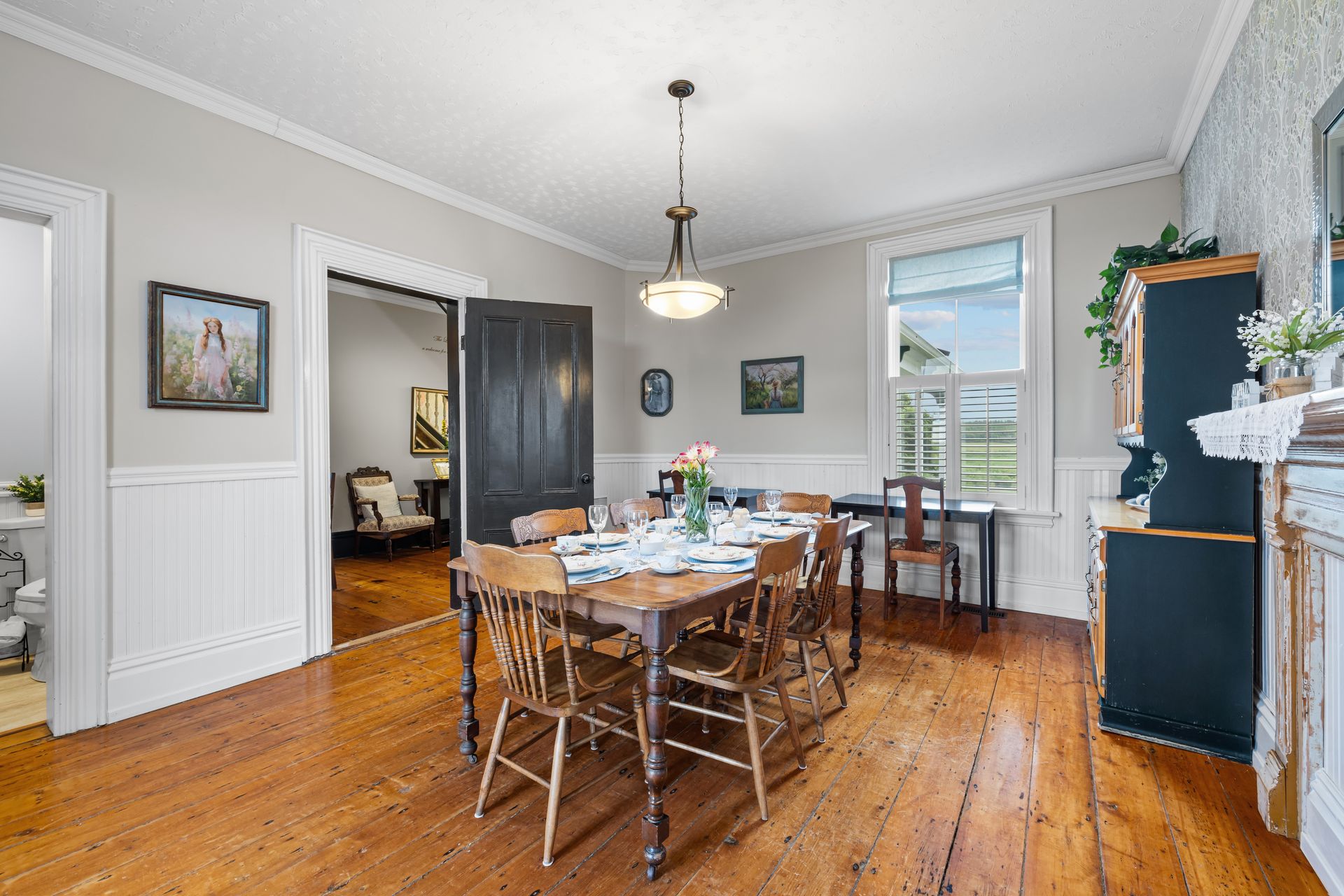 The Montgomery Inn dining room